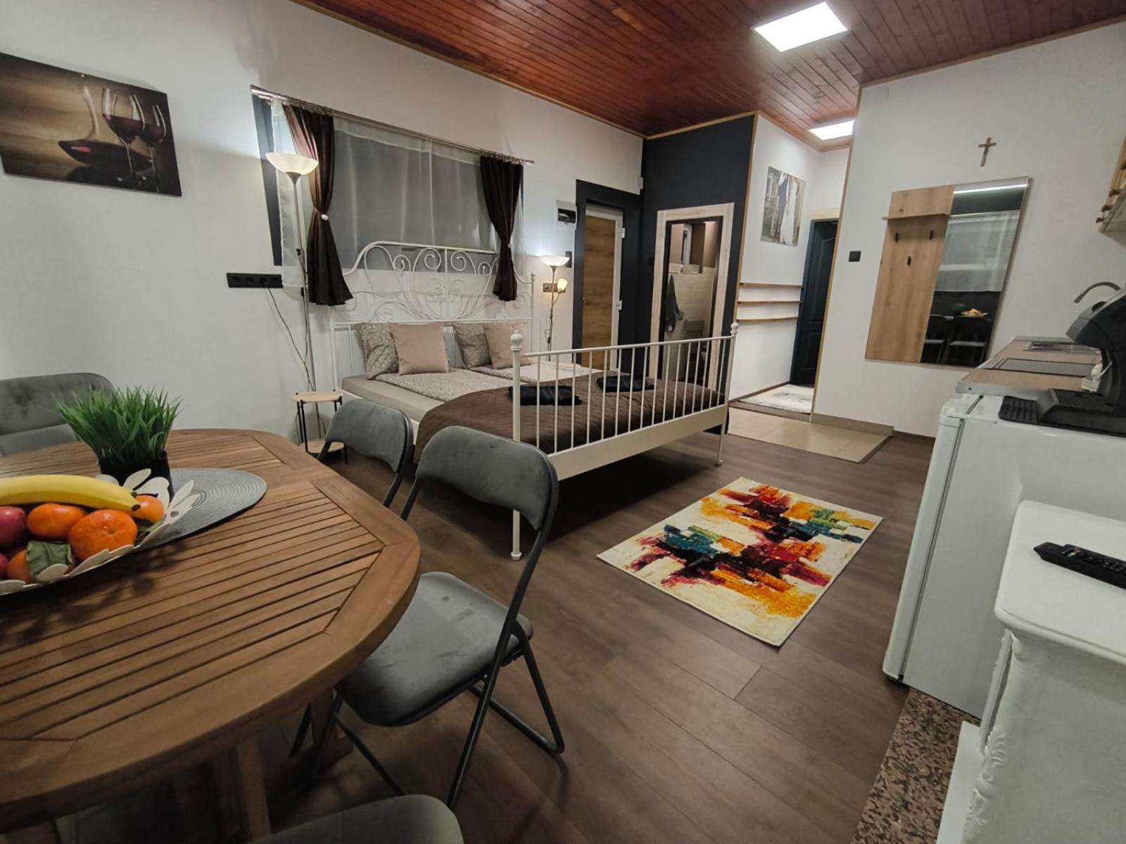 Morrison Apartments Miercurea Ciuc Exterior photo